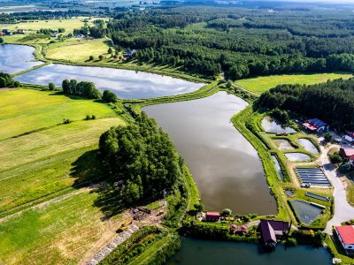 Zdjęcia Praca rybaka i gospodarstwa rybackie w obiektywie